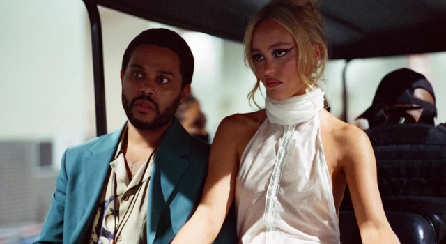 The Weeknd ve Lily-Rose Depp'in başrolünde olduğu The Idol dizisi yayından kalktı!