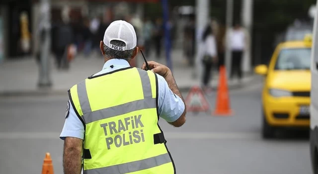 Emniyet Genel Müdürlüğünden ülke genelinde trafik denetimleri