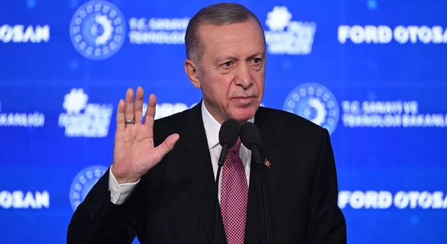 Cumhurbaşkanı Erdoğan, TFF Başkanı Mehmet Büyükekşi'yi kabul etti