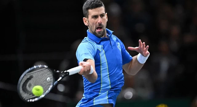 Djokovic, sezonu zirvede tamamlamayı garantiledi