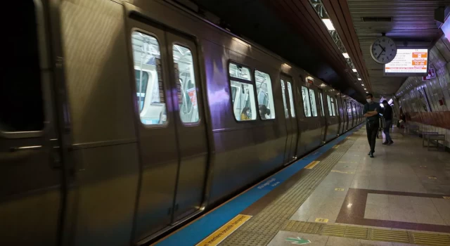 İstanbul'da metro seferlerine maç düzenlemesi