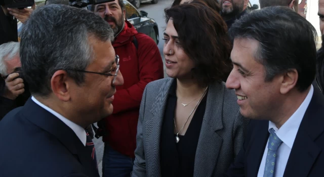 CHP lideri Özgür Özel'den DEM Parti'ye ziyaret