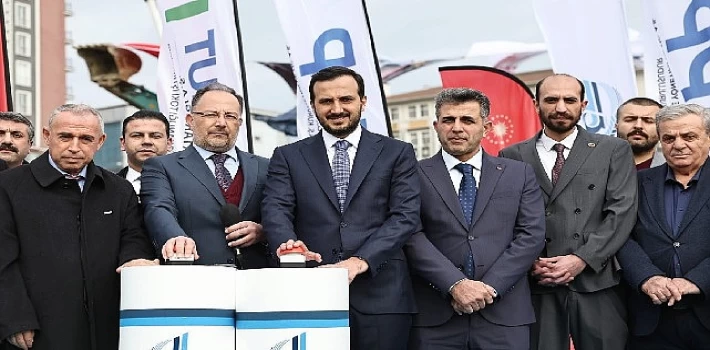 Cumhurbaşkanı Erdoğan’ın katıldığı canlı yayınla Bağcılar’da Asburçaklar Sitesi’nin temeli atıldı