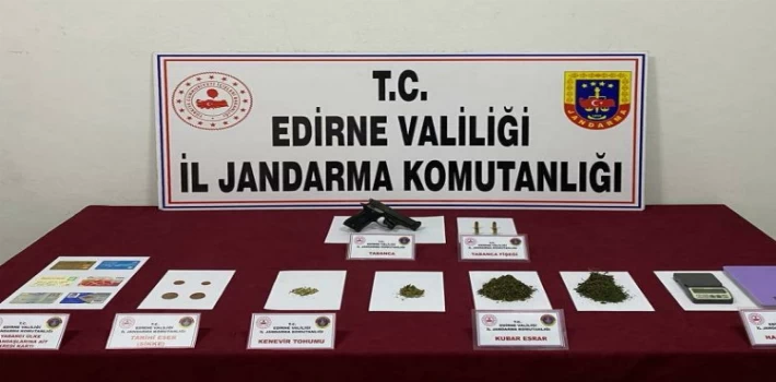 Edirne’de şüpheli şahıs dolandırıcılık malzemeleriyle yakalandı