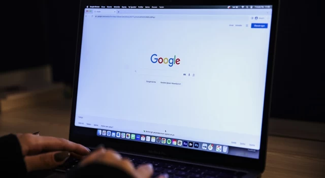 Google, kullanıcılarının gizliliğinin ihlali davasında 5 milyar dolar tazminat ödeyecek