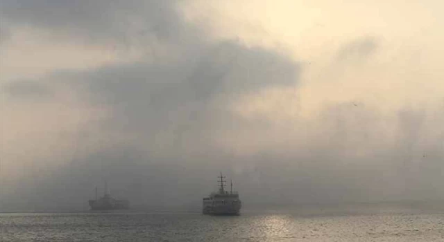 İstanbul'da vapur seferlerine hava muhalefeti engeli