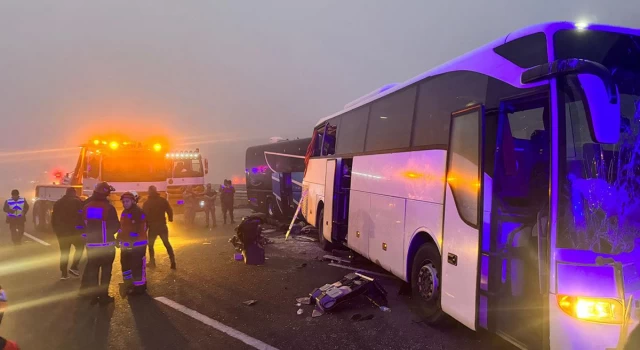 Kuzey Marmara Otoyolu'nda zincirleme kaza: 11 ölü, 57 yaralı