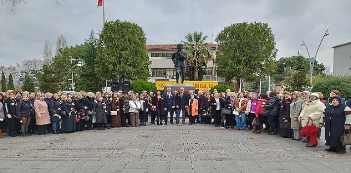 Türk Kadınına Seçme ve Seçilme Hakkı verilişinin 89. Yılı Gölcük’te kutlandı