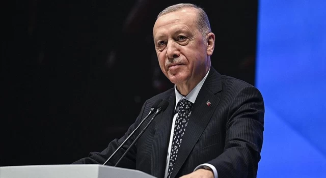 Cumhurbaşkanı Erdoğan, Özel'den kazandığı tazminatı Mehmetçik Vakfı'na bağışladı