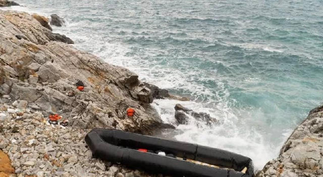 Yunan adası açıklarında iki göçmen ölü bulundu, 18 kişi kurtarıldı