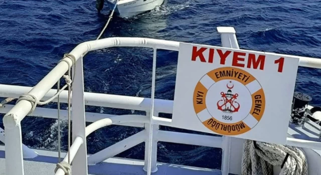 Üsküdar'da denize düşen kılavuz kaptan yaşamını yitirdi