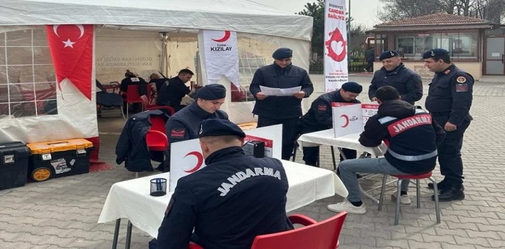 Edirne Jandarma Komutanlığı’ndan kan bağışı kampanyası