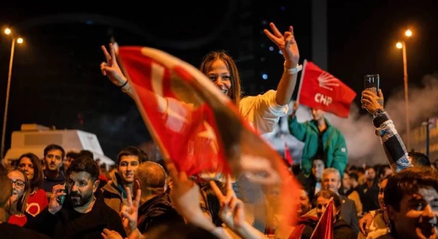 Avrupa Sosyalistler Partisi, CHP ve Dem Parti'yi yerel seçim zaferinden ötürü tebrik etti
