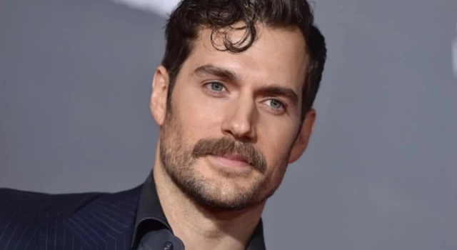 Henry Cavill baba oluyor!