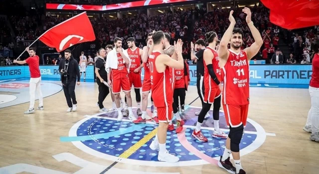 12 Dev Adam'ın 2025 EuroBasket Elemeleri aday kadrosu belli oldu!