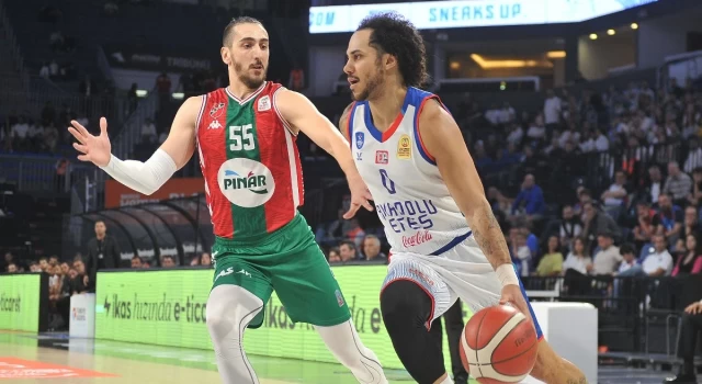 Anadolu Efes, Karşıyaka serisinde öne geçti