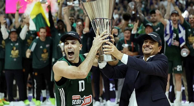 Ergin Ataman'ın çalıştırdığı Panathinaikos, EuroLeague finalinde şampiyon oldu