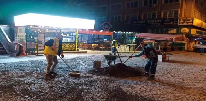 Kocaeli Yol Bakım Timi gece gündüz demeden çalışıyor