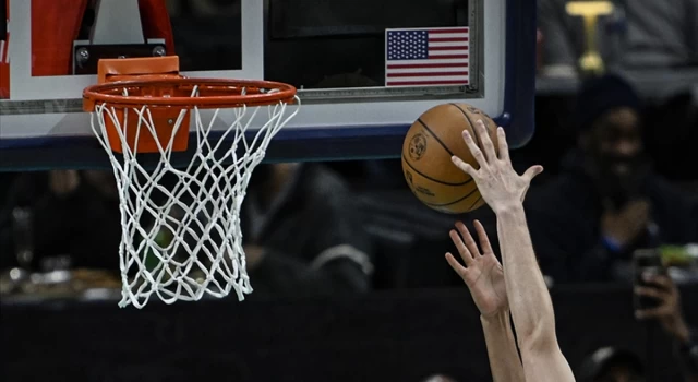 NBA Batı Konferansı finalinde Timberwolves, Mavericks'i 105-100 yendi