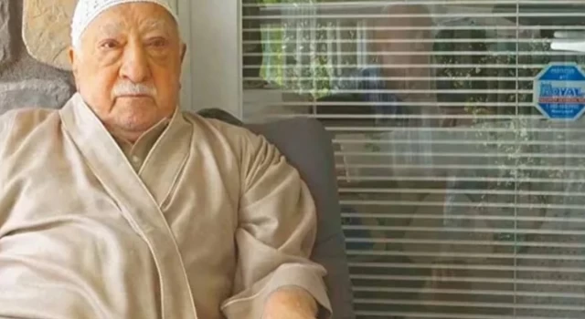 Fetullah Gülen'in yeni yerini, camdaki etiket ortaya çıkardı