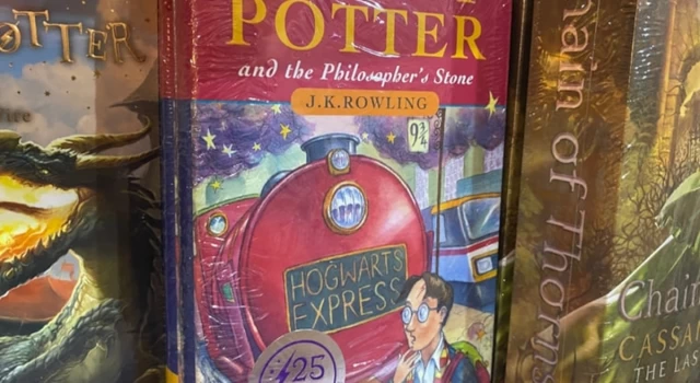 Harry Potter'ın ilk baskısı için yapılan çizim 1,9 milyon dolara alıcı buldu