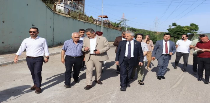 İzmit’te yerel yönetim Alikahya muhtarları buluştu