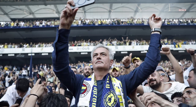 Mourinho'nun Fenerbahçe'de istemediği tek oyuncu kim?