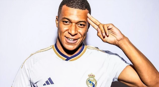 Real Madrid, Mbappe'yi kadrosuna kattı