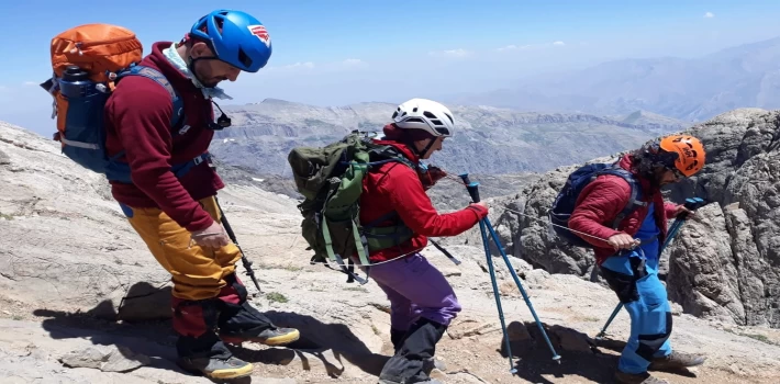 Cilo Reşko Dağı zirve tırmanışı başarı ile tamamlandı