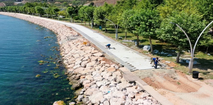 Dilovası’nda Tavşancıl Sahil Parkı yenileniyor