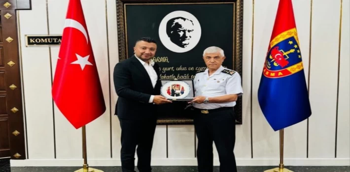 İş insanı Serdar Özyurt’tan Jandarma Genel Komutanı Arif Çetin’e ziyaret