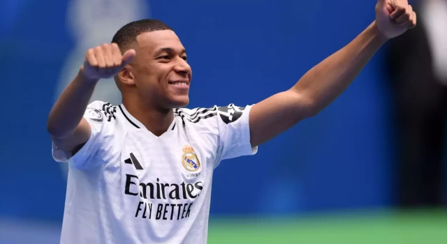 Kylian Mbappe, resmen Real Madrid'de