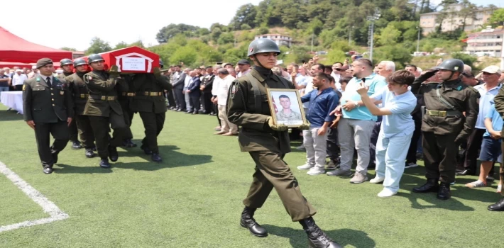 Şehit Er  Ahmet Saygın yapılan törenle Yığılca’da toprağa verildi 