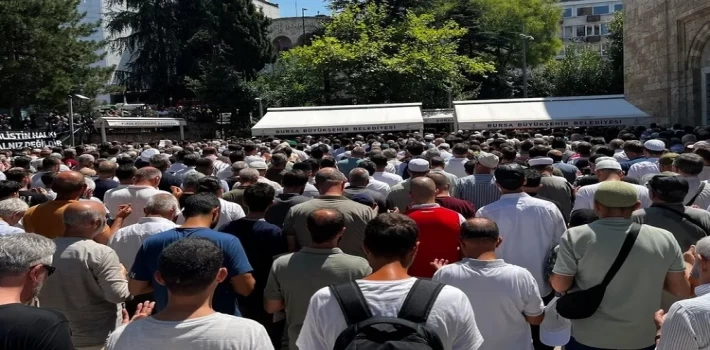 Bursa’da İsmail Haniye için gıyabi cenaze namazı kılındı