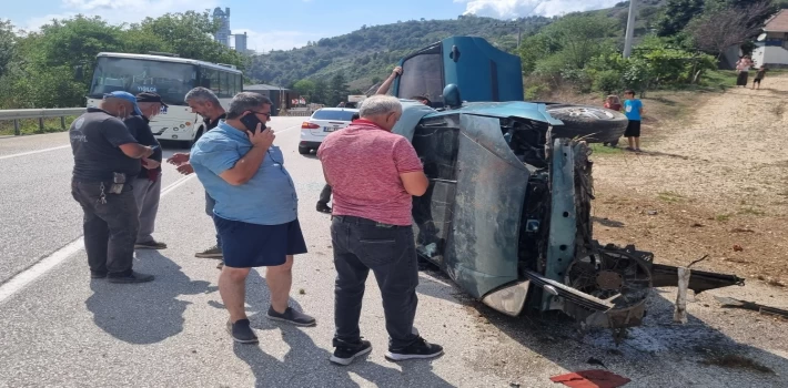 Düzce’de trafik kazası: 3 yaralı