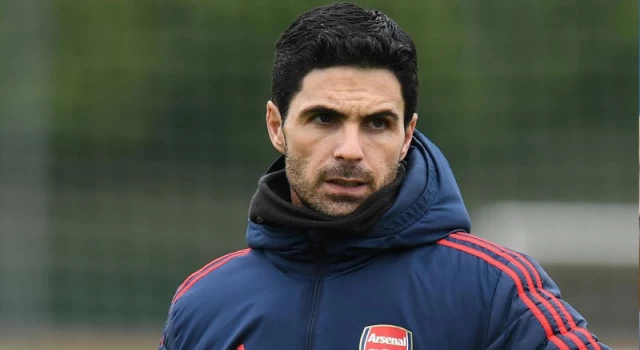 Arsenal, Mikel Arteta’yla sözleşme yeniledi