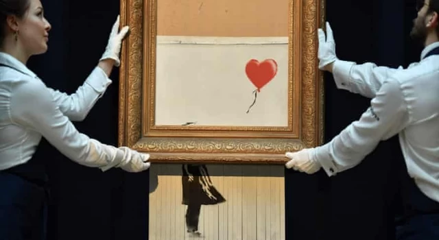 Banksy'nin "Balonlu Kız" eseri Londra'da bulundu