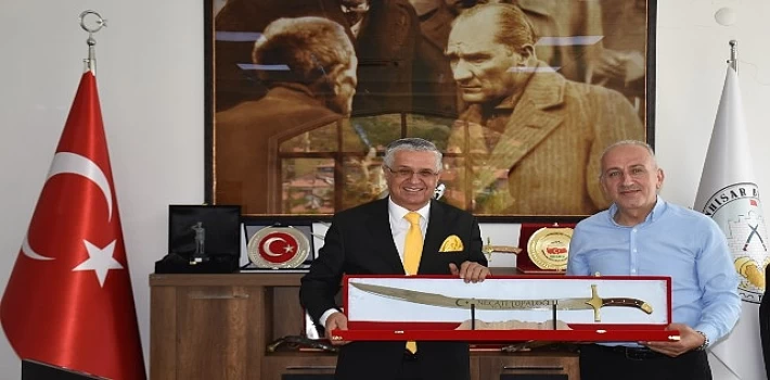 Başkan Topaloğlu’ndan Başkan Kılıç’a ziyaret