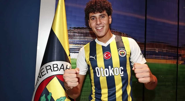 ﻿Fenerbahçe, Omar Fayed'in Beerschot'a kiralandığını duyurdu