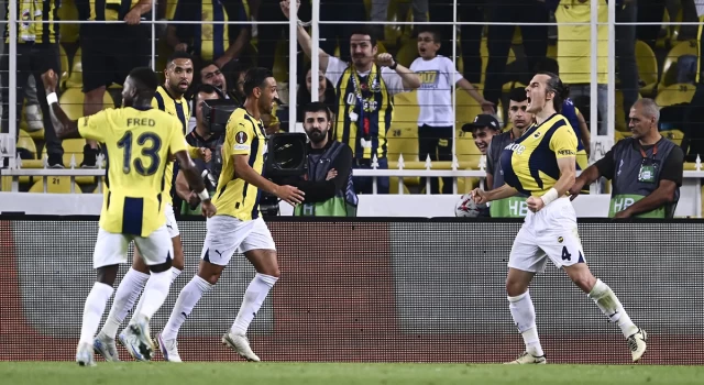 Fenerbahçe, Union Saint-Gilloise'i 2-1 mağlup ederek UEFA Avrupa Ligi'ne 3 puanla başladı