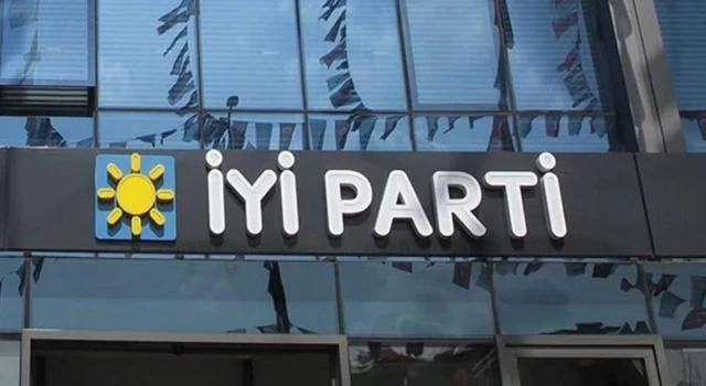 İYİ Parti'de toplu istifa