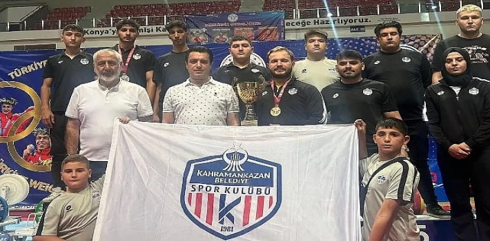 Kahramankazan Belediyespor Kulübü’nden halterde tarihi başarı