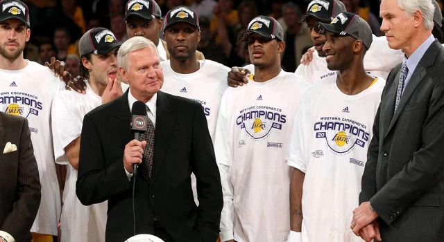 Los Angeles Lakers’tan Jerry West’e büyük jest!