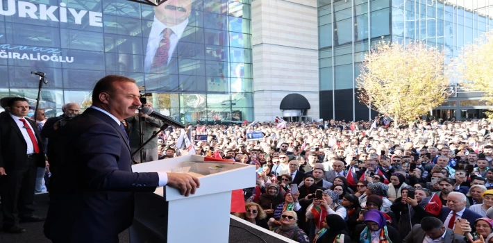 158. parti oldu... Anahtar Parti’den ilk mesajları verdi