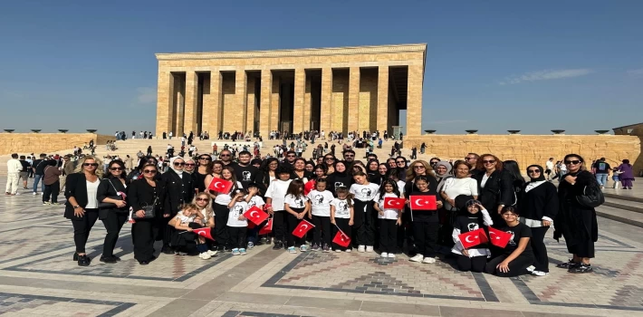 Bursa LÖDER’den Anıtkabir ziyareti