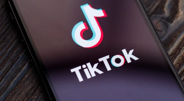 Yapay zeka yüzlerce insanı işsiz bıraktı: TikTok, yüzlerce çalışanını çıkardı