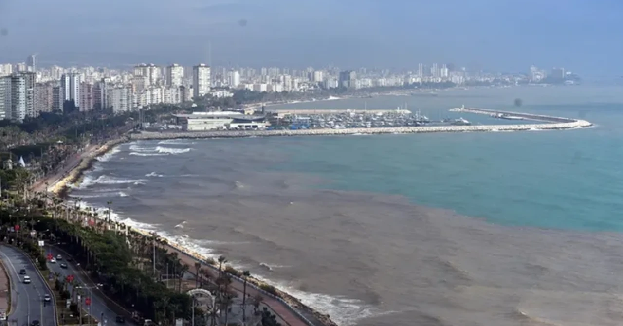 Meteoroloji'den Akdeniz'e uyarı: Sel, su baskını, yıldırım...