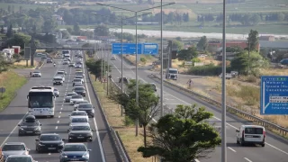 Tekirdağ’da tatilciler dönüş yolunda yoğunluk oluşturuyor