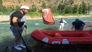 Barhal Çayı rafting tutkunlarını ağırlıyor