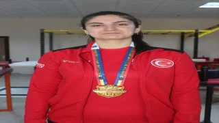 Avrupa şampiyonu Cansu, gözünü dünya şampiyonluğuna dikti